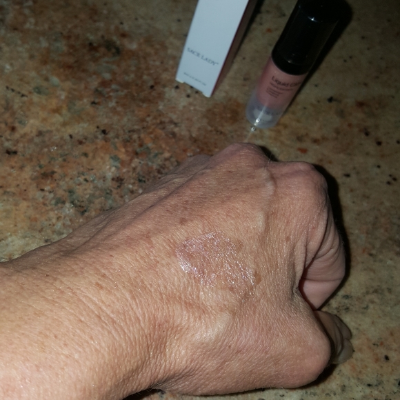 SACE LADY Liquid Glow Highlighter #02 sold on title - Picture 7 of 7